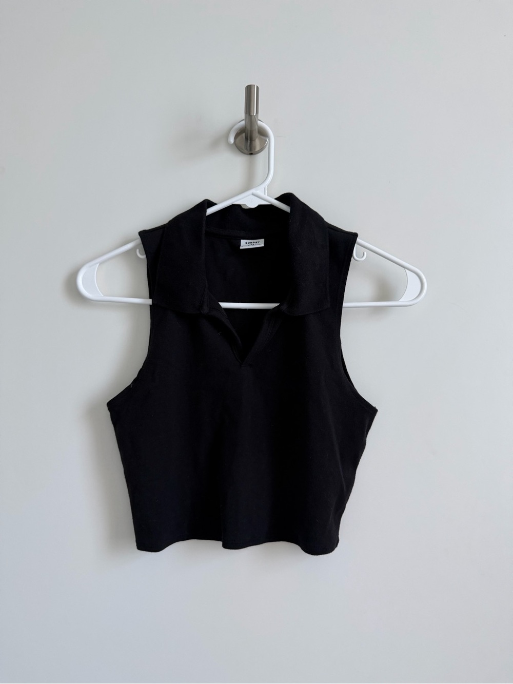 Sunday Best Cropped Sleeveless Polo Tank Top - Black